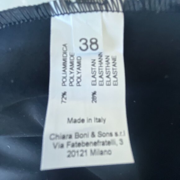 BNWT Chiara Boni La Petite Robe Tremarz Asymmetric Top Size 2 - Picture 12 of 14